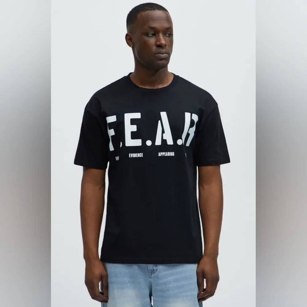 Fashion Nova 🎁 Black Graphic Tee